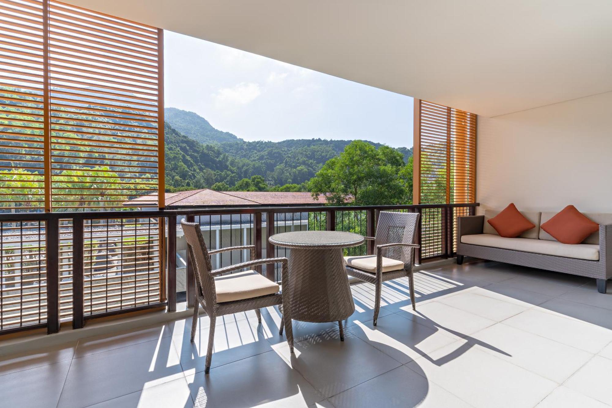 Angsana Lang Co Hotel Bagian luar foto