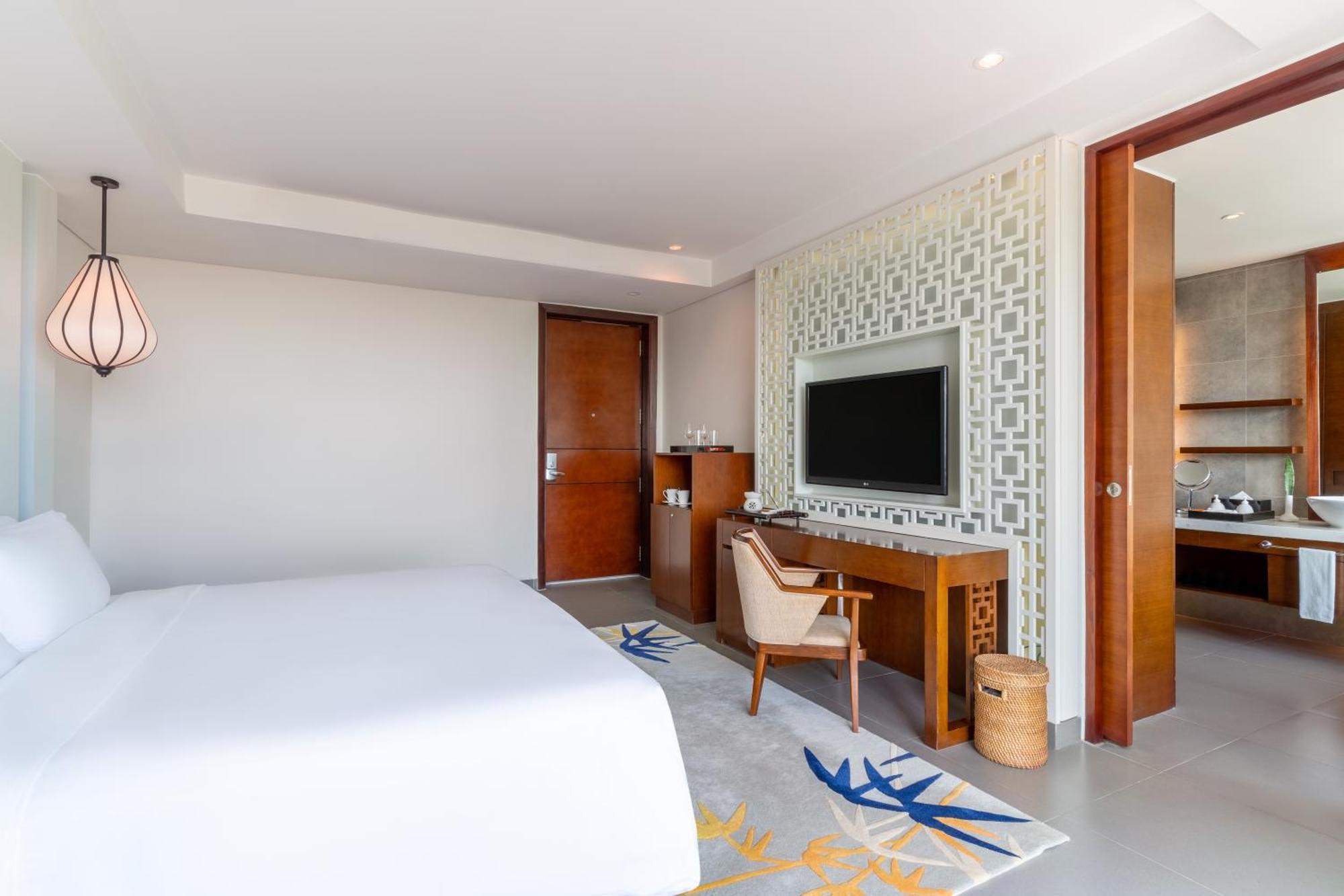 Angsana Lang Co Hotel Bagian luar foto